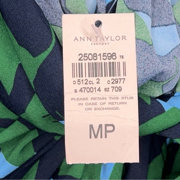 NEW Ann Taylor Petite Medium Blouse Green Blue Leaf Print Tie Neckline High Neck - Picture 9 of 14